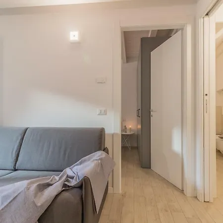 Little Nest Flat Appartement Varenna